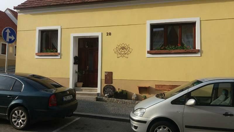 Apartman Lotos ميكولوف المظهر الخارجي الصورة